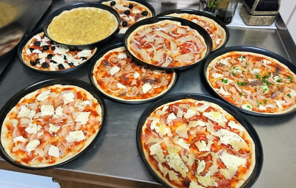 Pizza, Piadina, Focaccia & Dolci